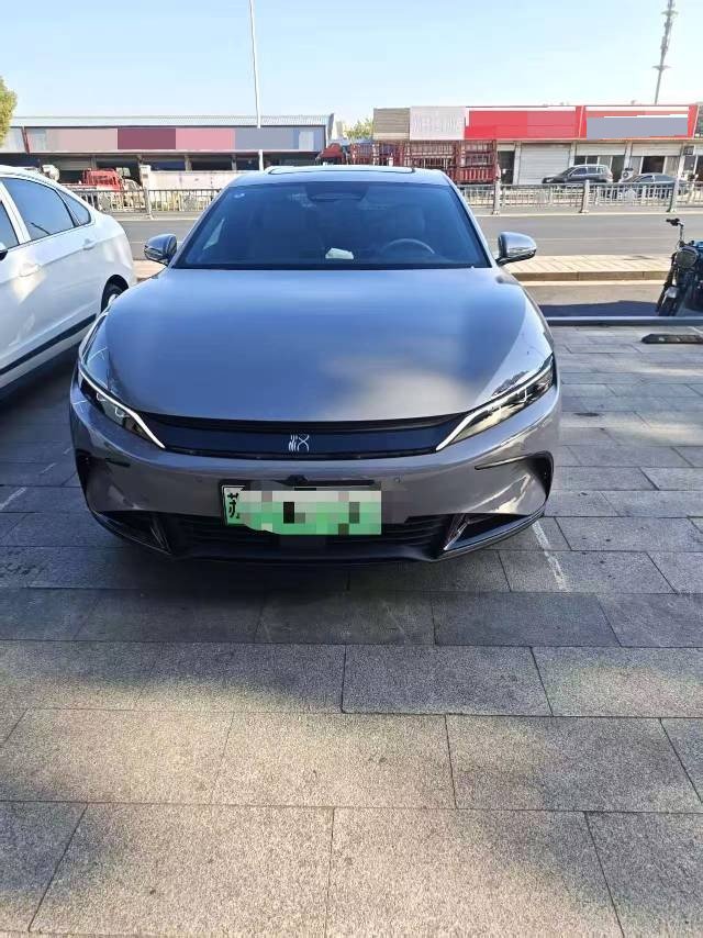 BYD Han 2025 car image #5