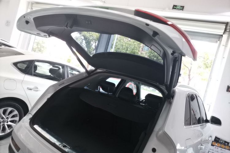 Audi Q3 2019 #19 Audi Q3 2019 car image #19