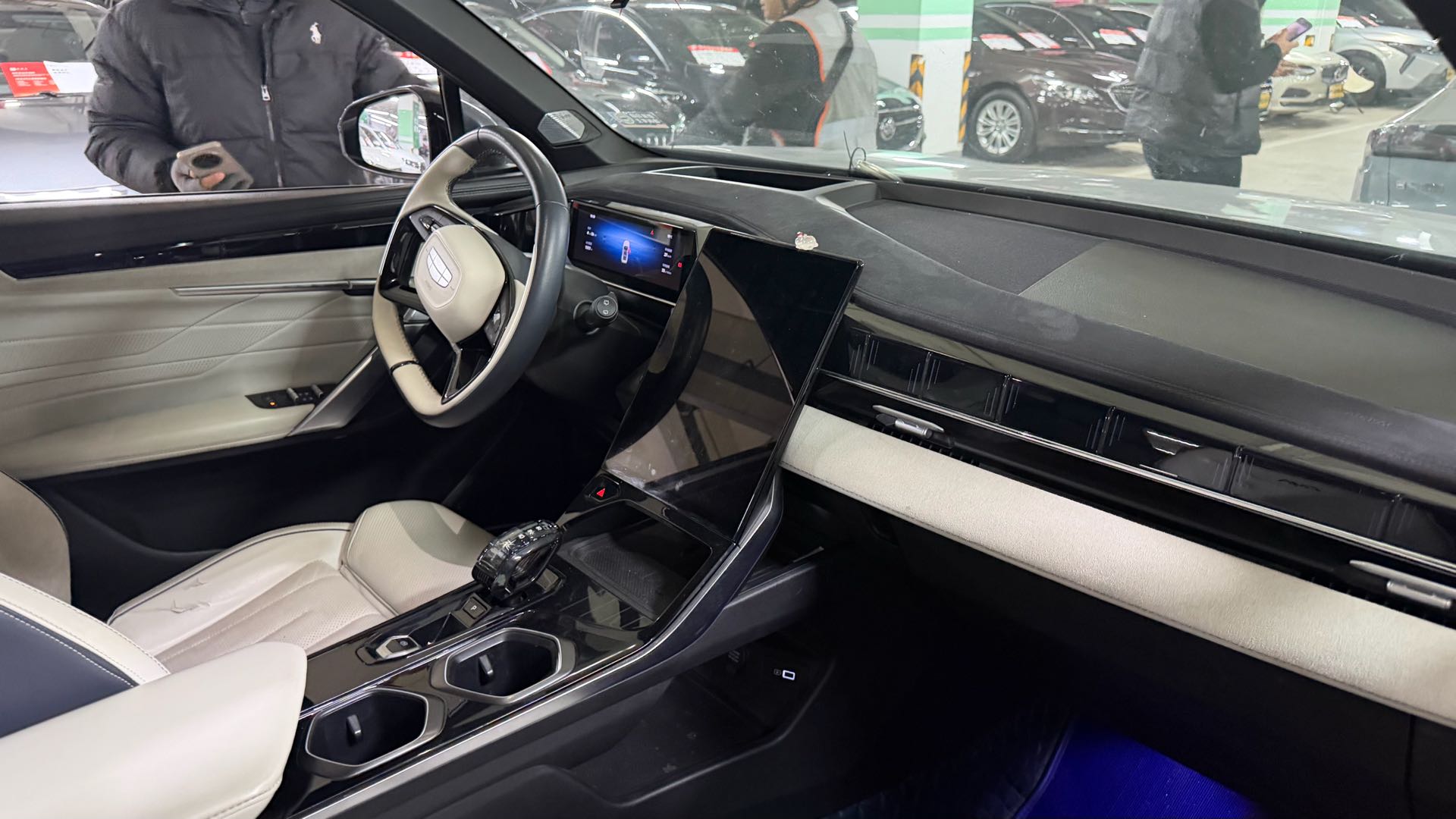 GEELY Boyue L 2023 #6 GEELY Boyue L 2023 car image #6