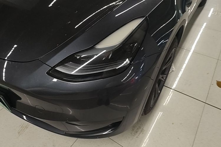 Tesla Model Y 2024 #23 Tesla Model Y 2024 immagine di auto #23