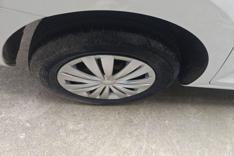 Volkswagen Santana 2019 #5 Volkswagen Santana 2019 car image #5