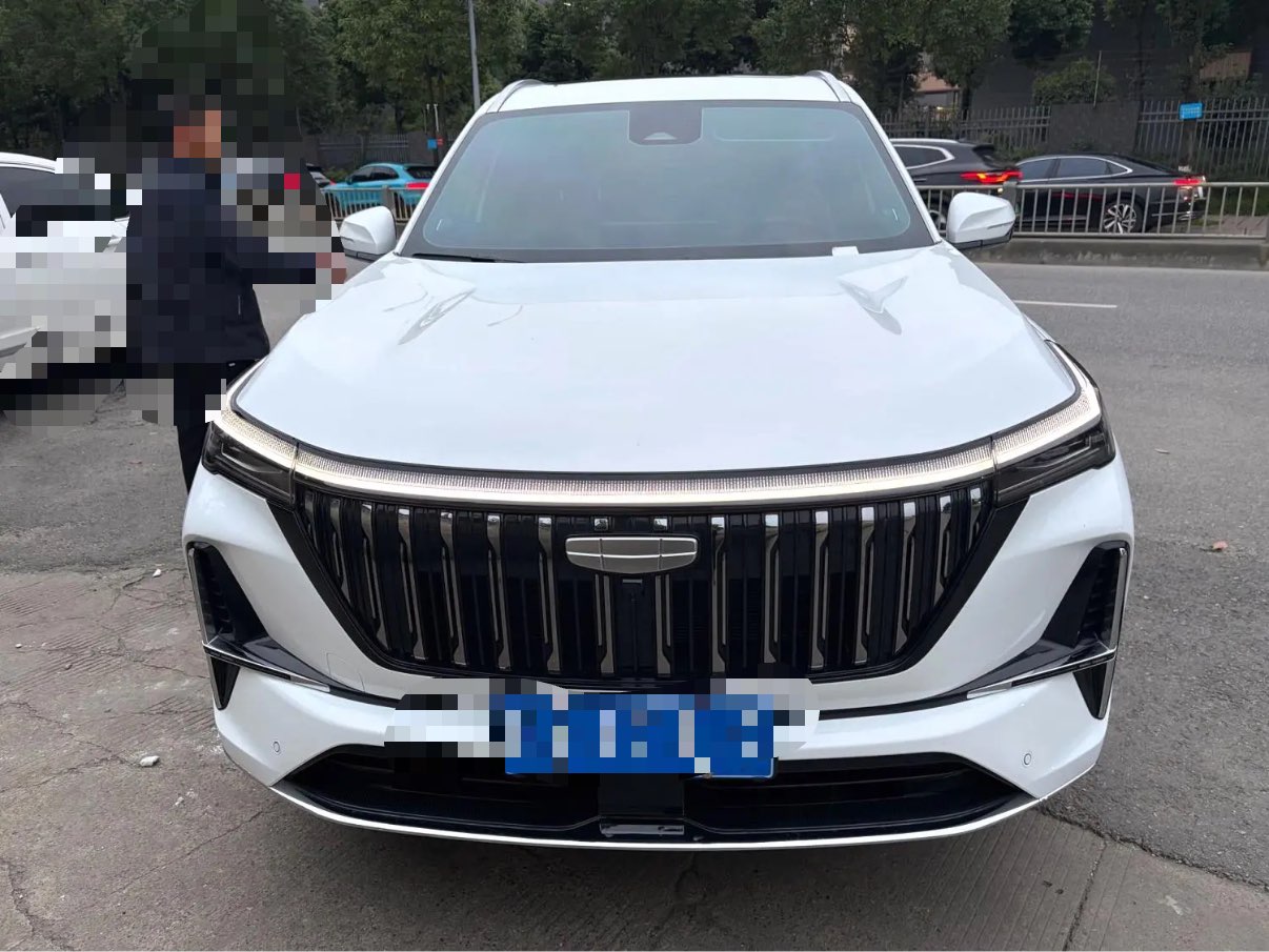 2026 изображение автомобиля #2