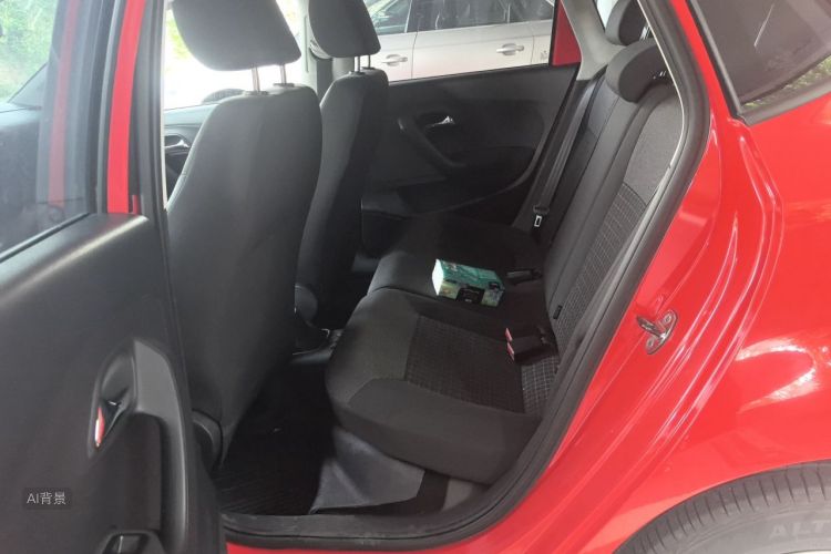 Volkswagen Polo 2016 car image #19
