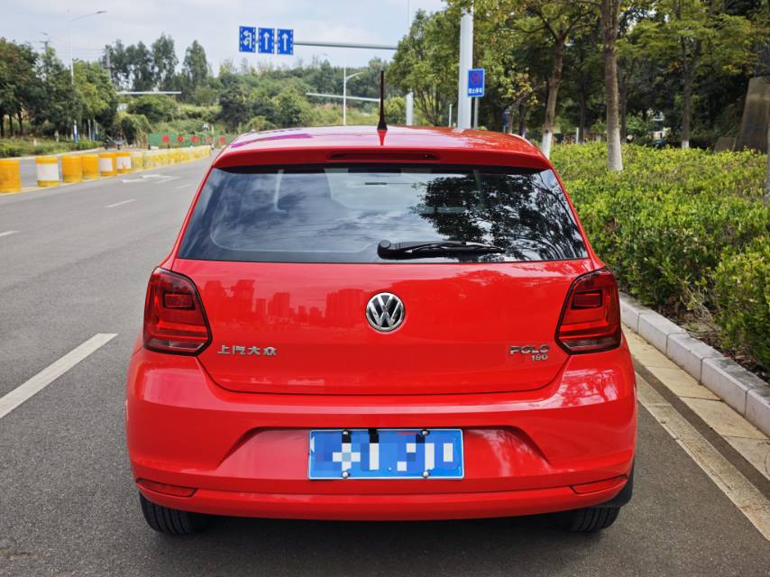 Volkswagen Polo 2019 car image #6