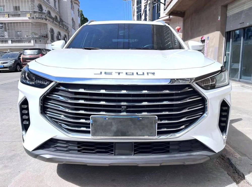 Jetour X70 PLUS 2022 immagine di auto #2