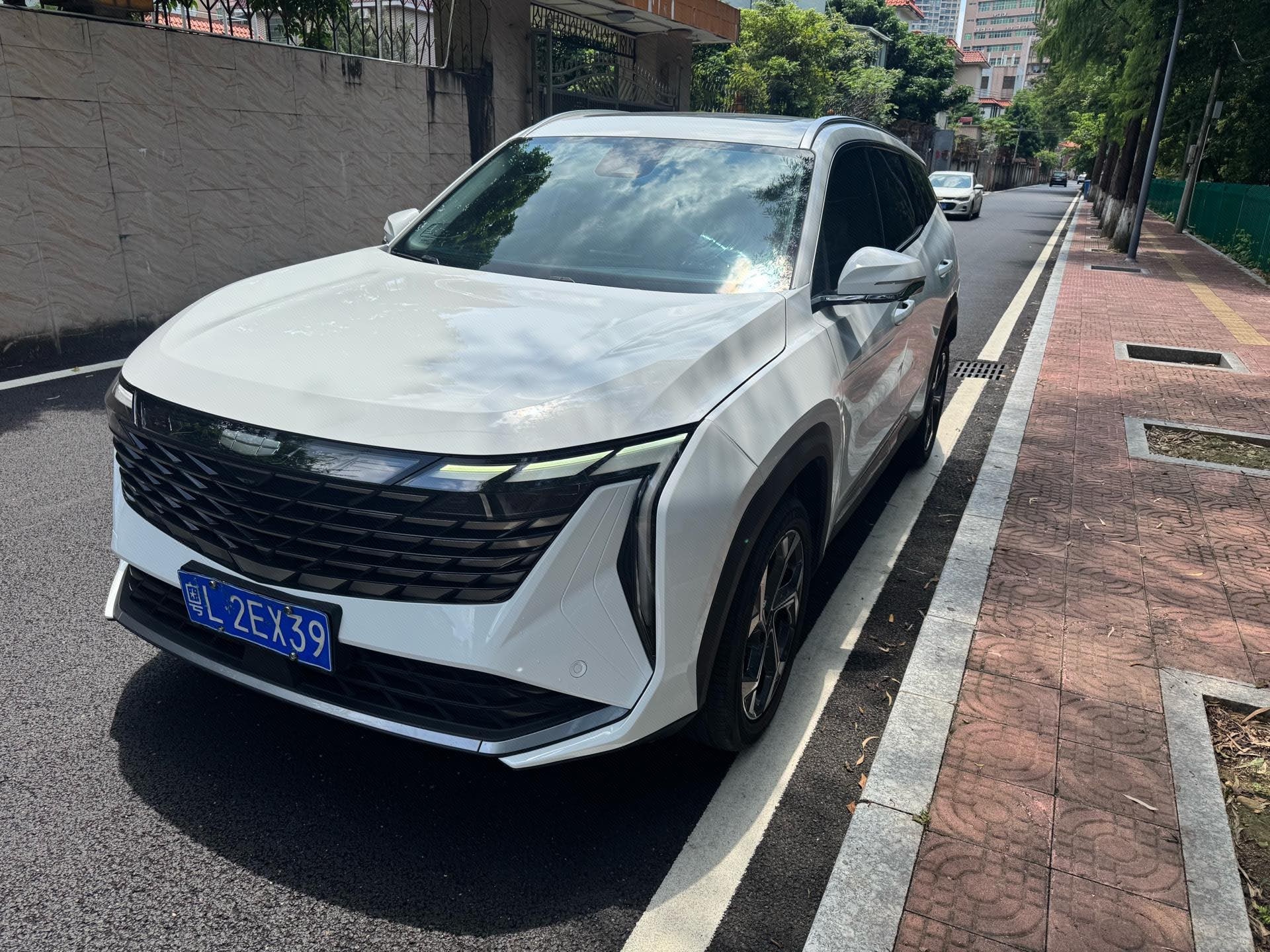 GEELY Boyue L 2025 car image 