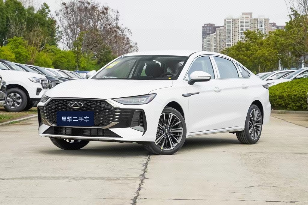 Chery Arrizo 8 Pro 2026 Chery Arrizo 8 Pro 2026 صورة سيارة