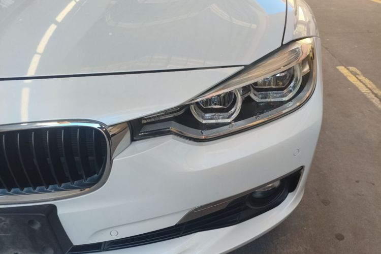 BMW 3 Series 2017 #23 BMW 3 Series 2017 car image #23