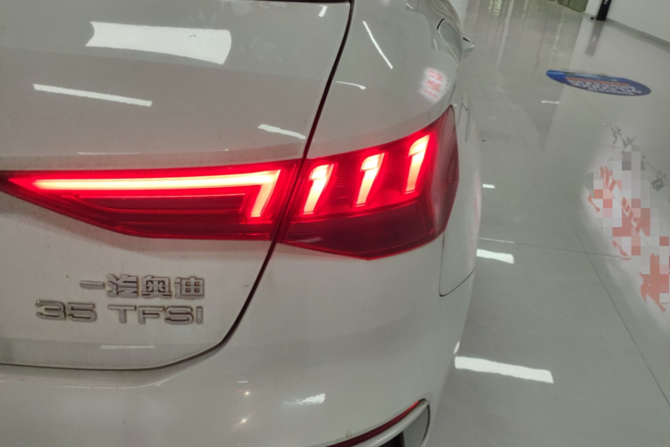 Audi A3 2021 immagine di auto #8
