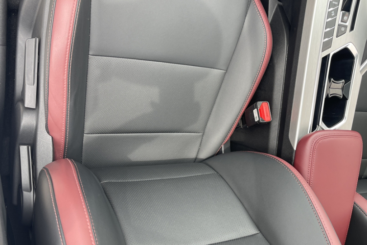 GEELY Coolray 2021 #21 GEELY Coolray 2021 car image #21