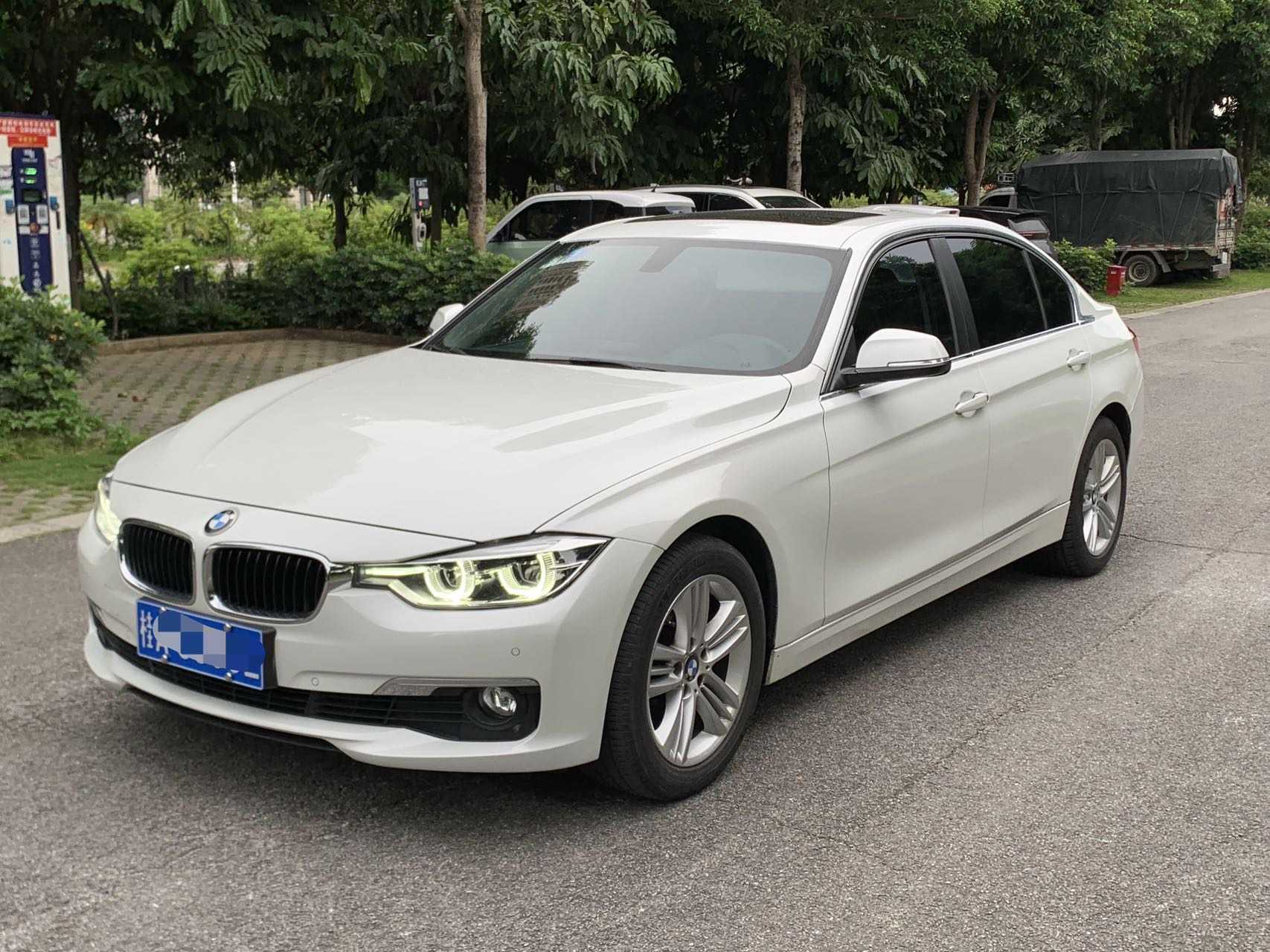 2016 car image 
