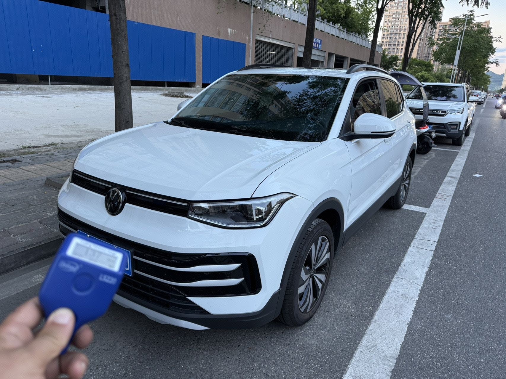 Volkswagen Tharu 2026 car image 