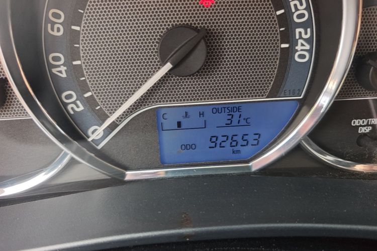 Toyota Corolla 2015 car image #14