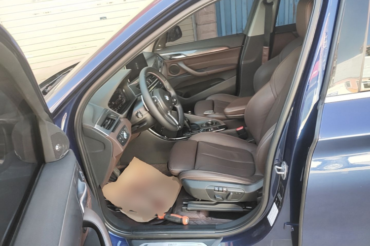 BMW X1 2018 car image #25