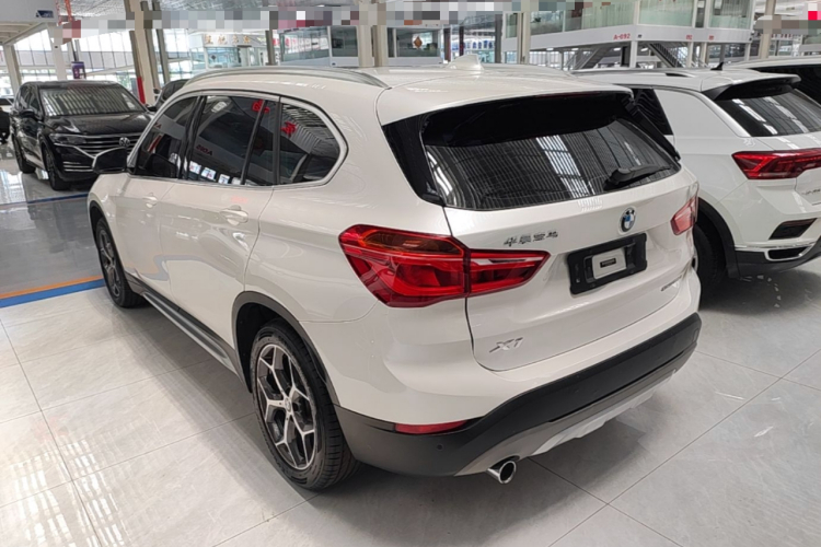 BMW X1 2019 #5 BMW X1 2019 car image #5