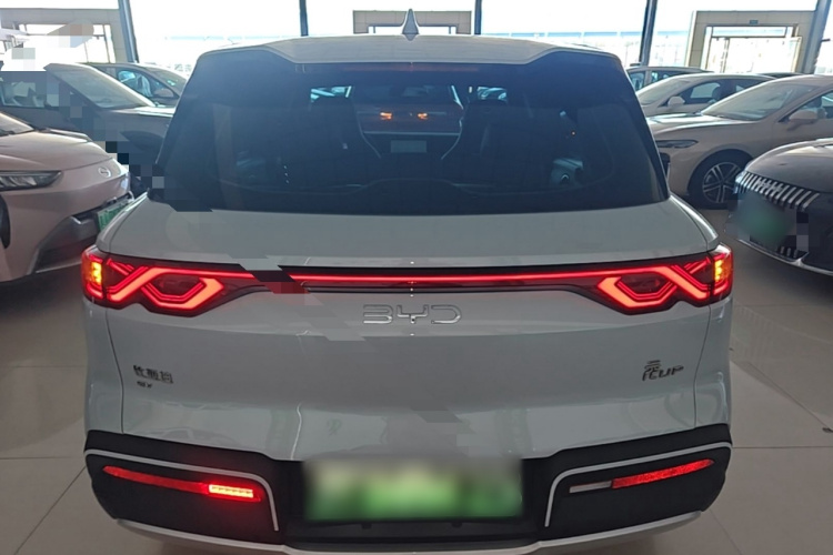 BYD YuanUP 2026 #6 BYD YuanUP 2026 image de voiture #6