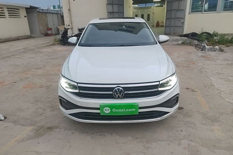 Volkswagen Bora 2022 car image #3
