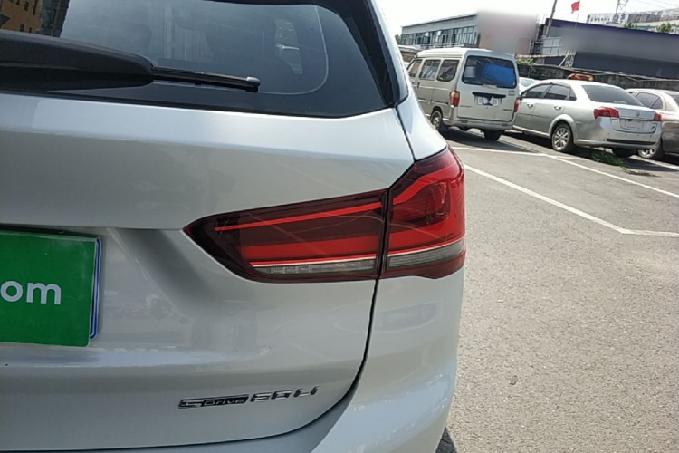 BMW X1 2020 imagen de coche #8