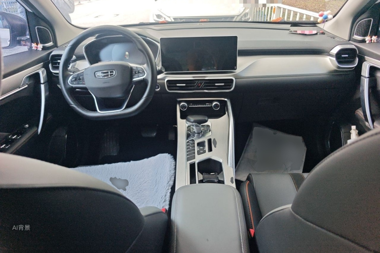 GEELY Coolray 2023 car image #11