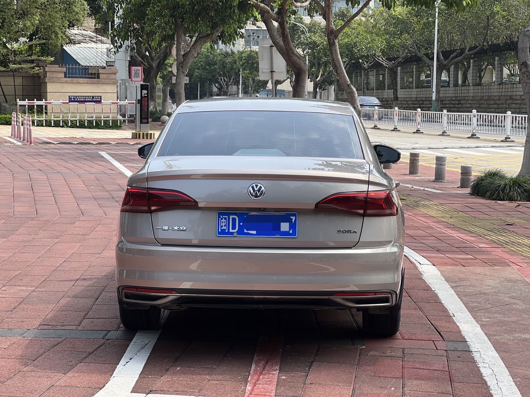 Volkswagen Bora 2019 car image #5