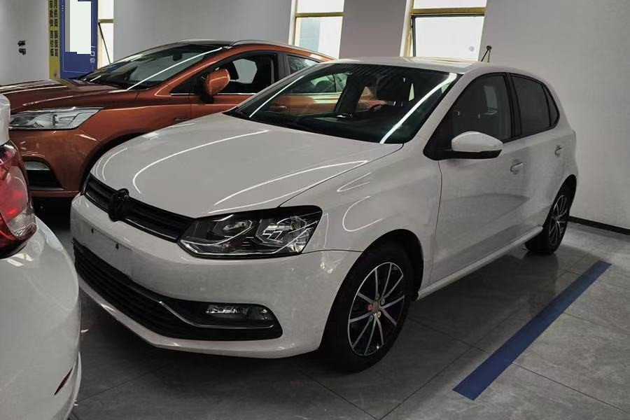 Volkswagen Polo 2017 car image 