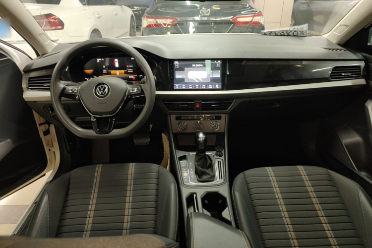Volkswagen Lavida 2022 car image #10
