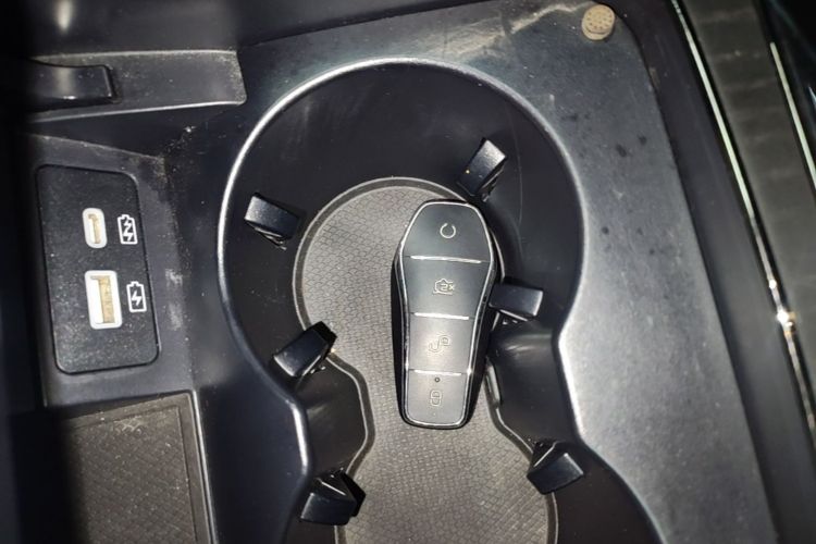 BYD Han 2022 car image #14