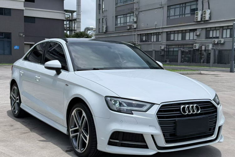 Audi A3 2018 #4 Audi A3 2018 immagine di auto #4