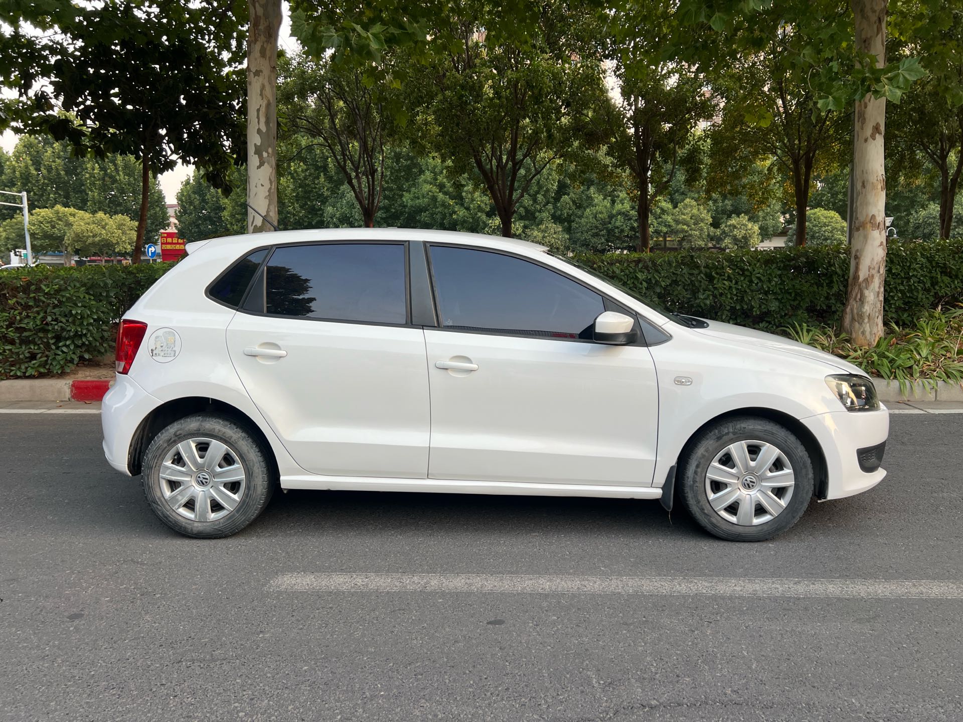 Volkswagen Polo 2012 #5 Volkswagen Polo 2012 car image #5