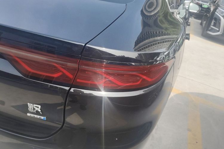 BYD Han 2025 #8 BYD Han 2025 car image #8