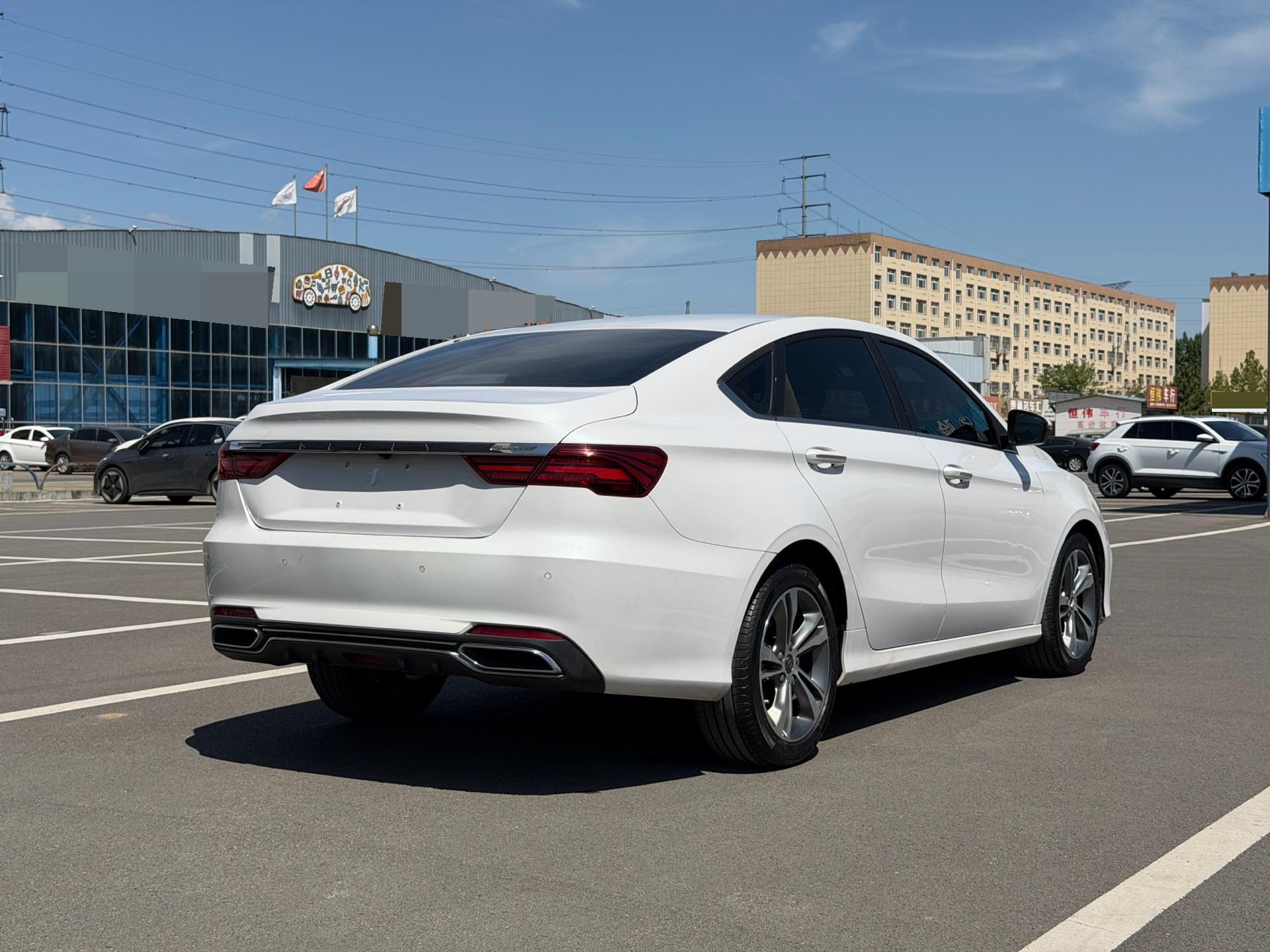 GEELY Binray 2018 image de voiture #6