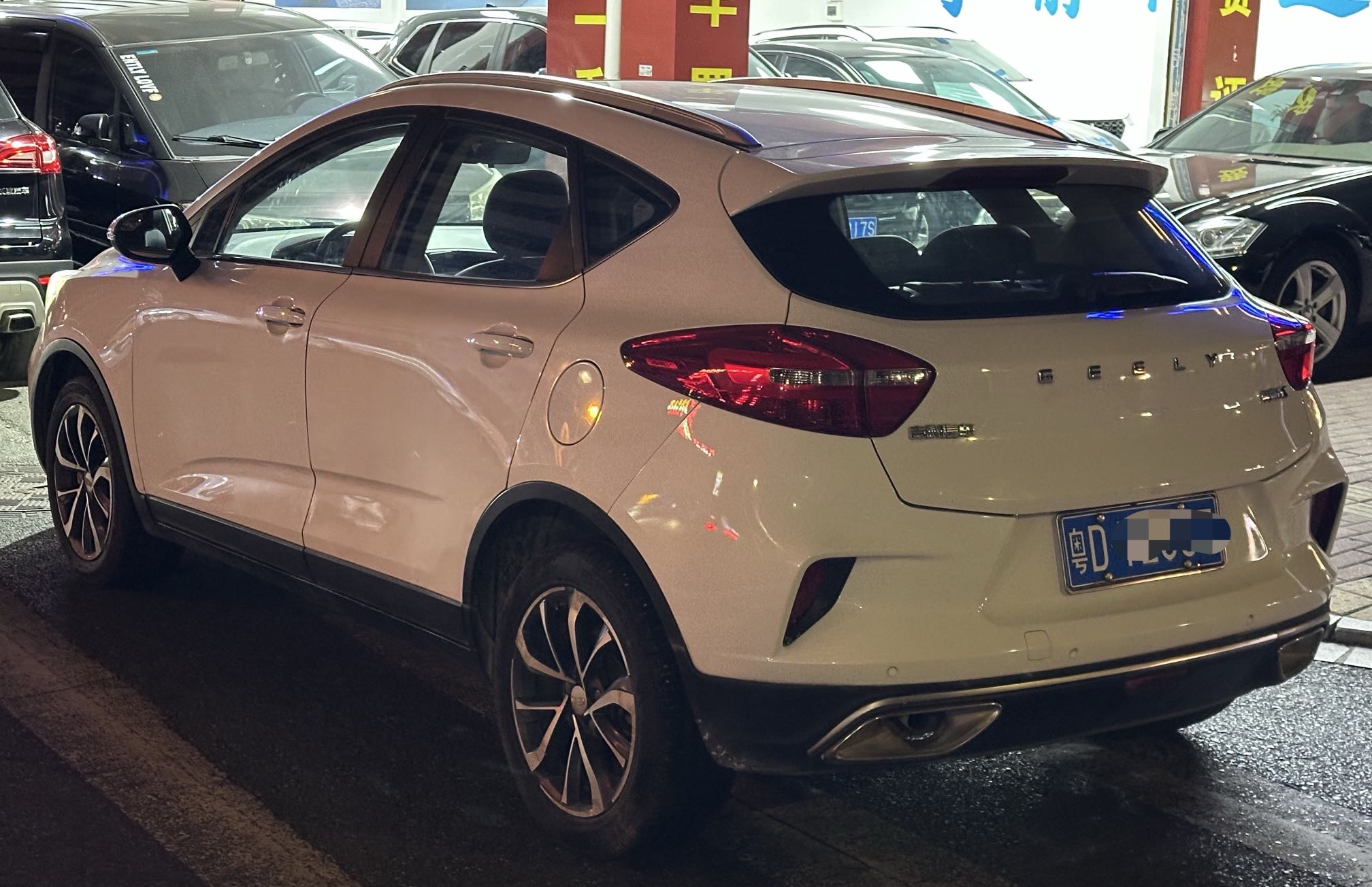 GEELY Emgrand GS 2020 صورة سيارة #6