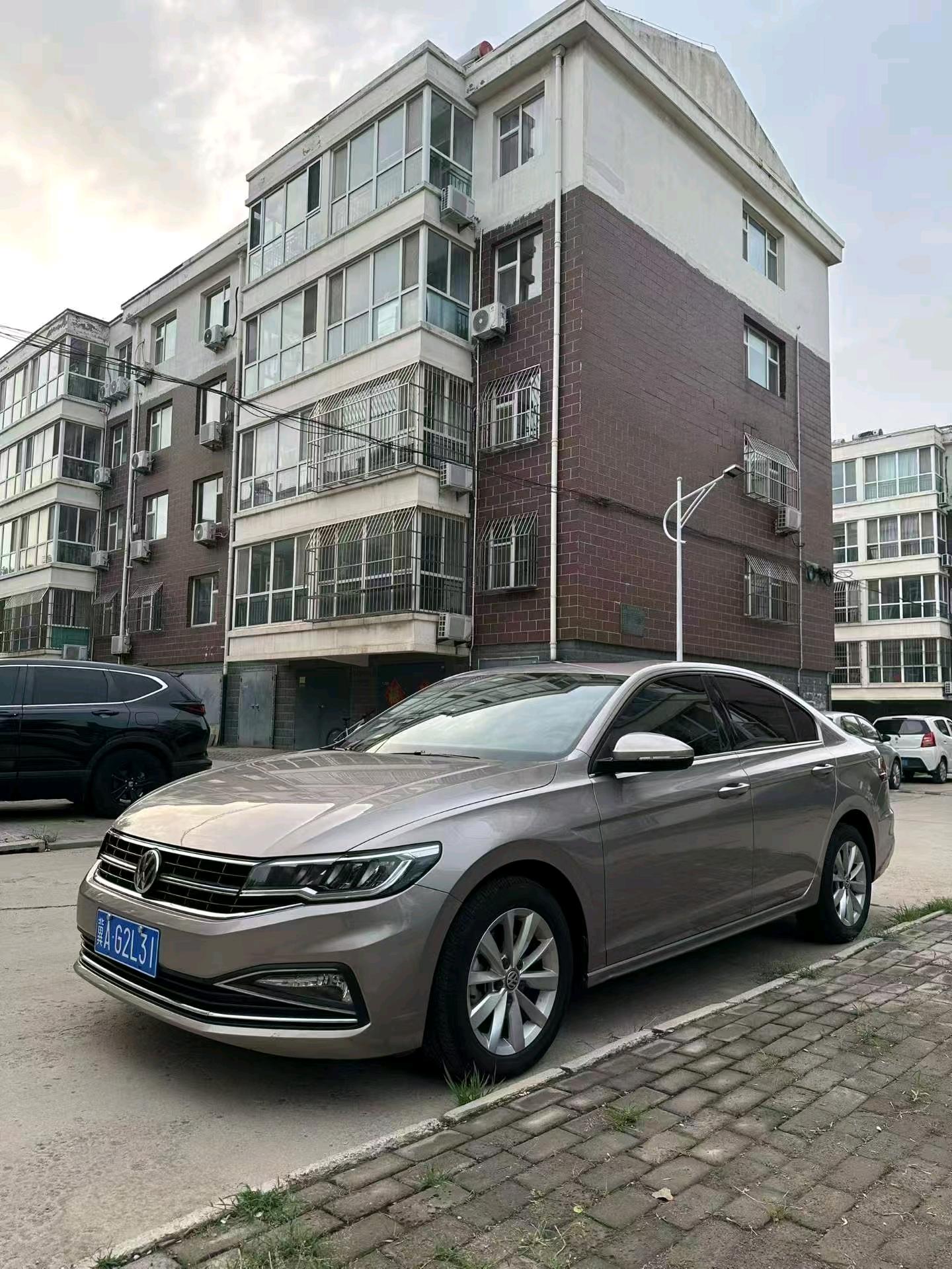 2018 2018 immagine di auto