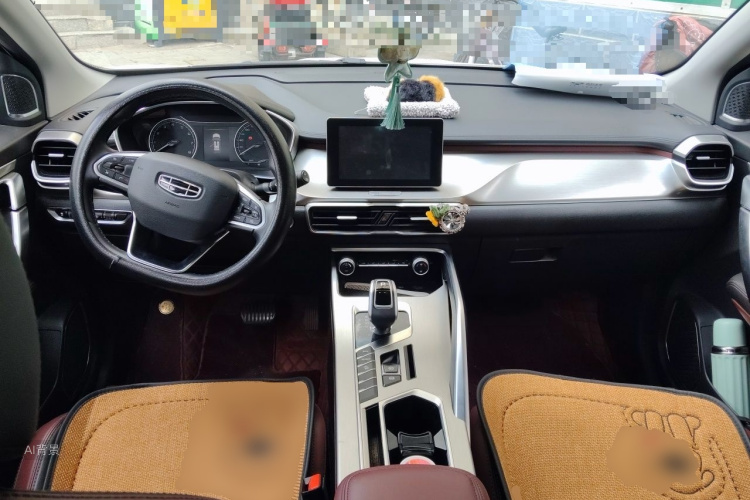 GEELY Coolray 2020 #11 GEELY Coolray 2020 car image #11