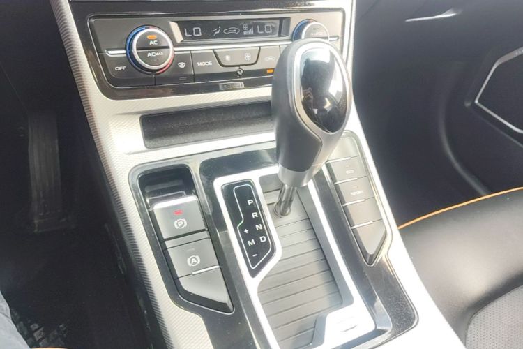 GEELY Emgrand GL 2020 car image #14