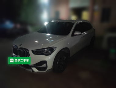 BMW X1 2022 BMW X1 2022 صورة سيارة