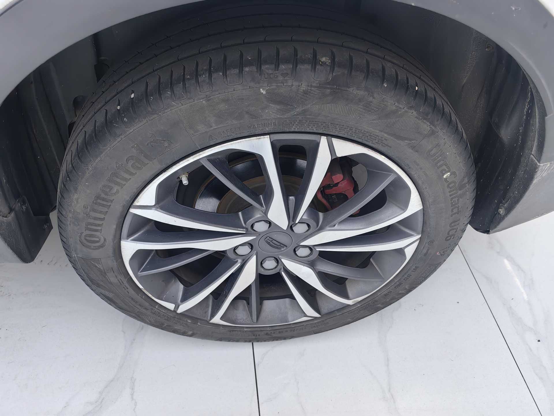 GEELY Coolray 2019 car image #8