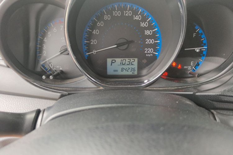 Toyota Vios 2018 صورة سيارة #8