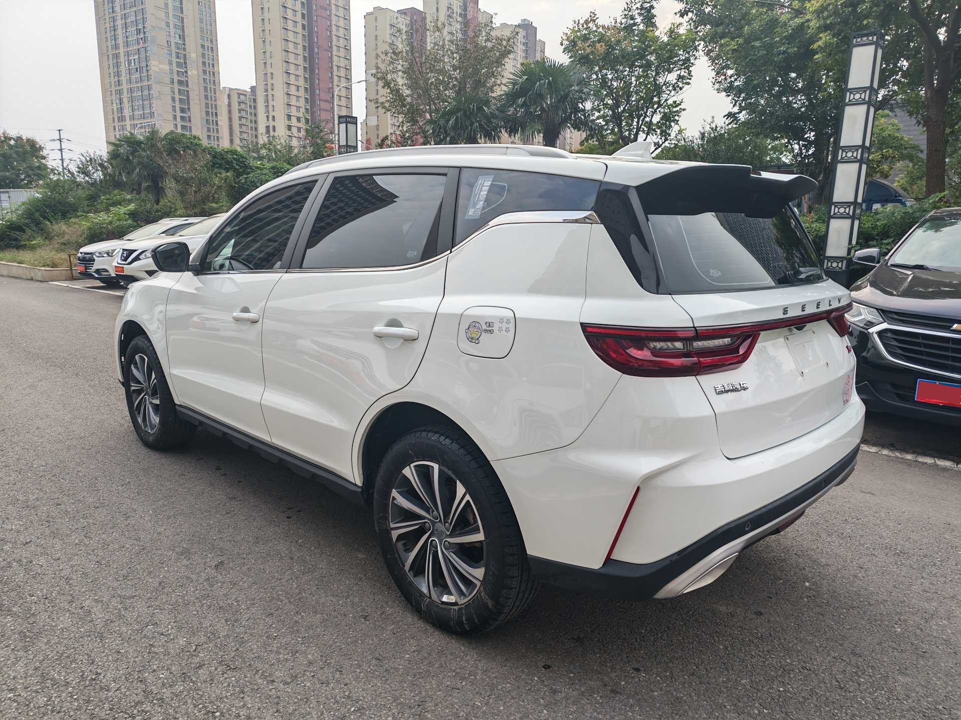 GEELY Vision X6 2023 #4 GEELY Vision X6 2023 car image #4
