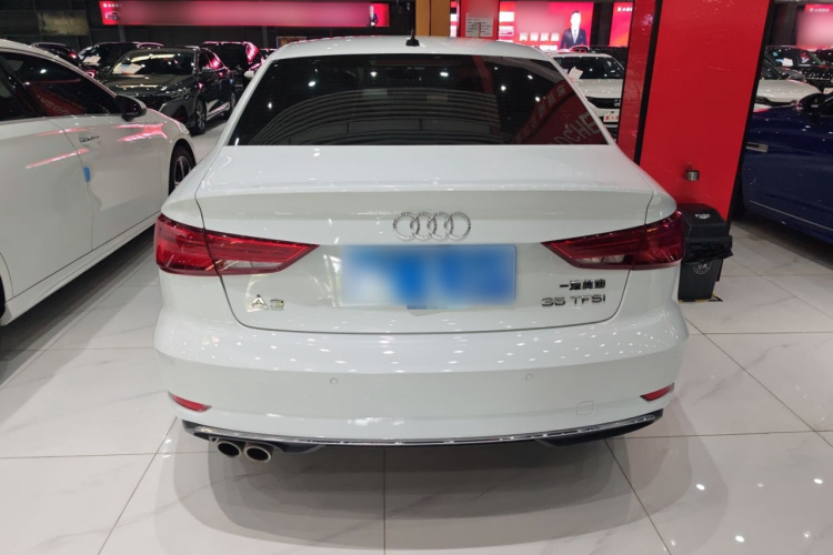 Audi A3 2019 car image #6