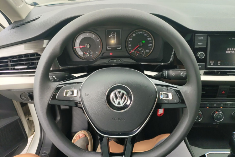Volkswagen Lavida 2018 #11 Volkswagen Lavida 2018 car image #11
