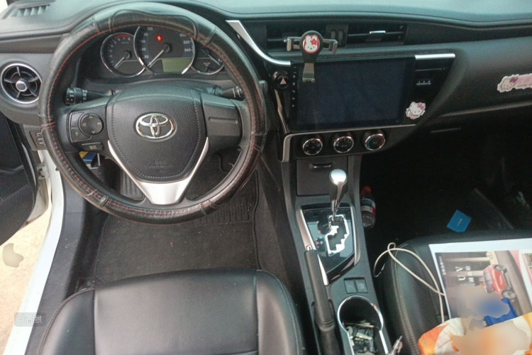 Toyota Corolla 2018 car image #11