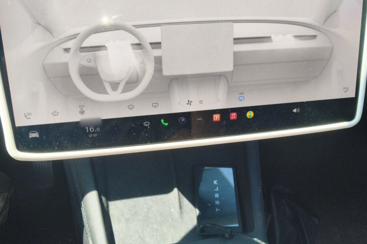 Tesla Model 3 2023 #17 Tesla Model 3 2023 car image #17