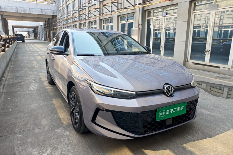 2026 immagine di auto #4