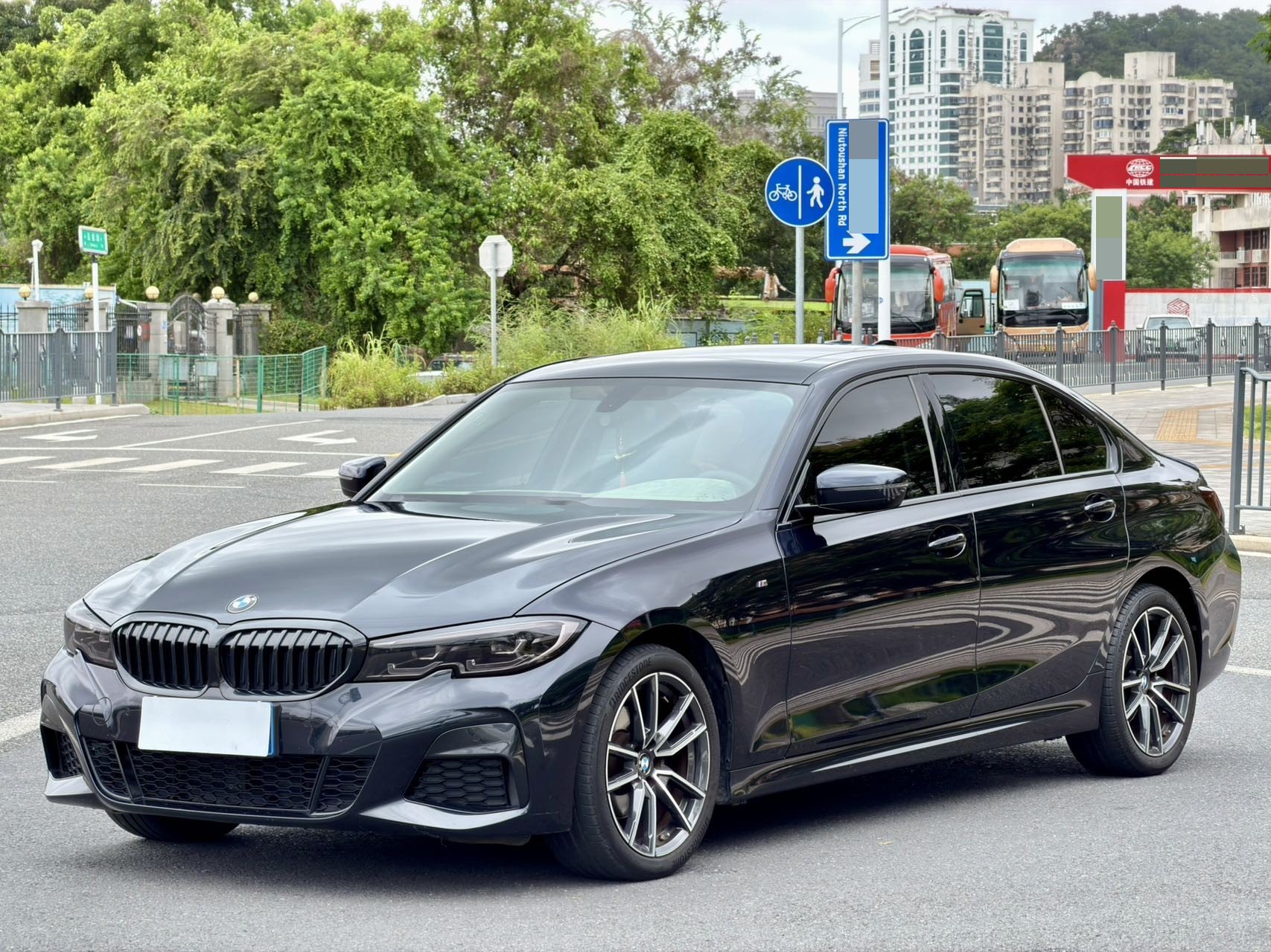 BMW 3 Series 2022 BMW 3 Series 2022 car image