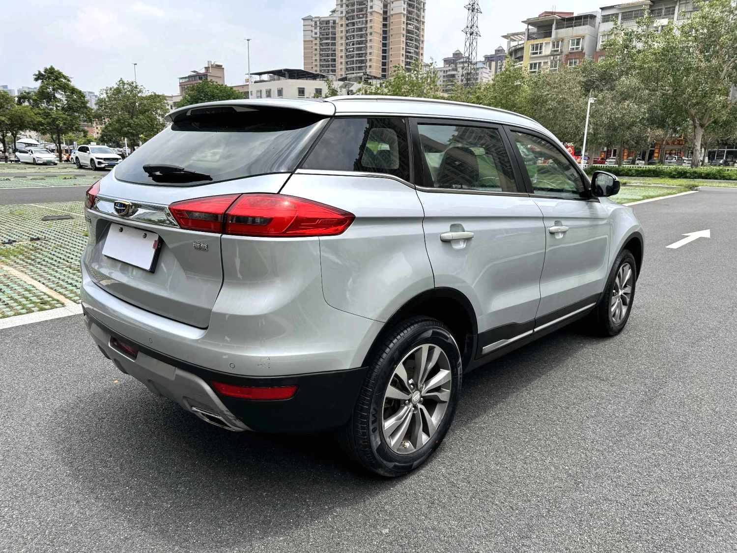 GEELY Boyue 2017 #7 GEELY Boyue 2017 car image #7