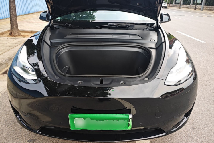 Tesla Model Y 2022 #20 Tesla Model Y 2022 car image #20