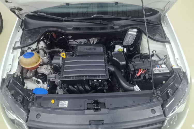 Volkswagen Polo 2018 car image #20