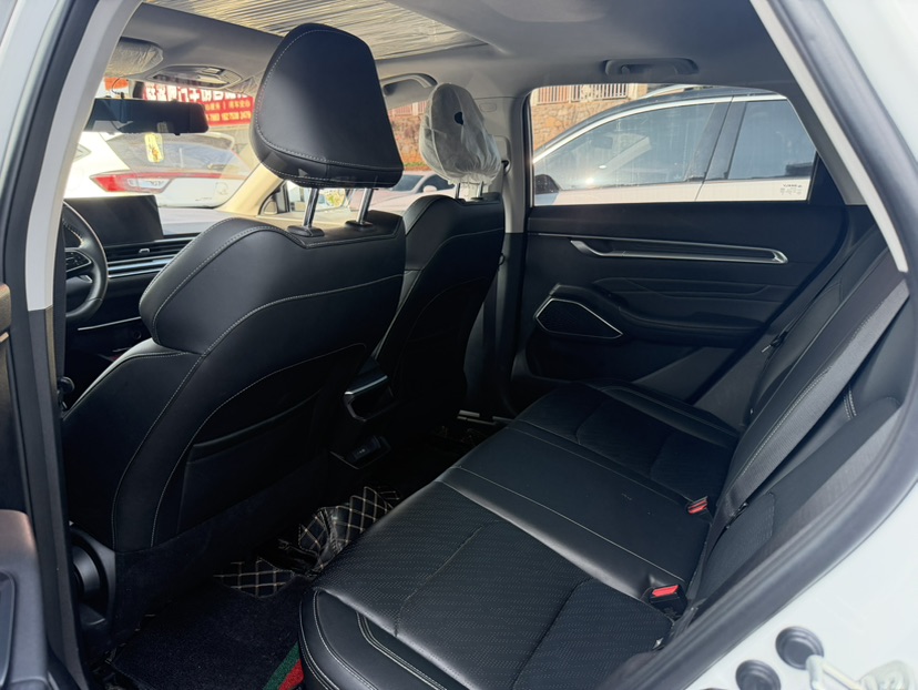 GEELY Emgrand 2023 #3 GEELY Emgrand 2023 car image #3