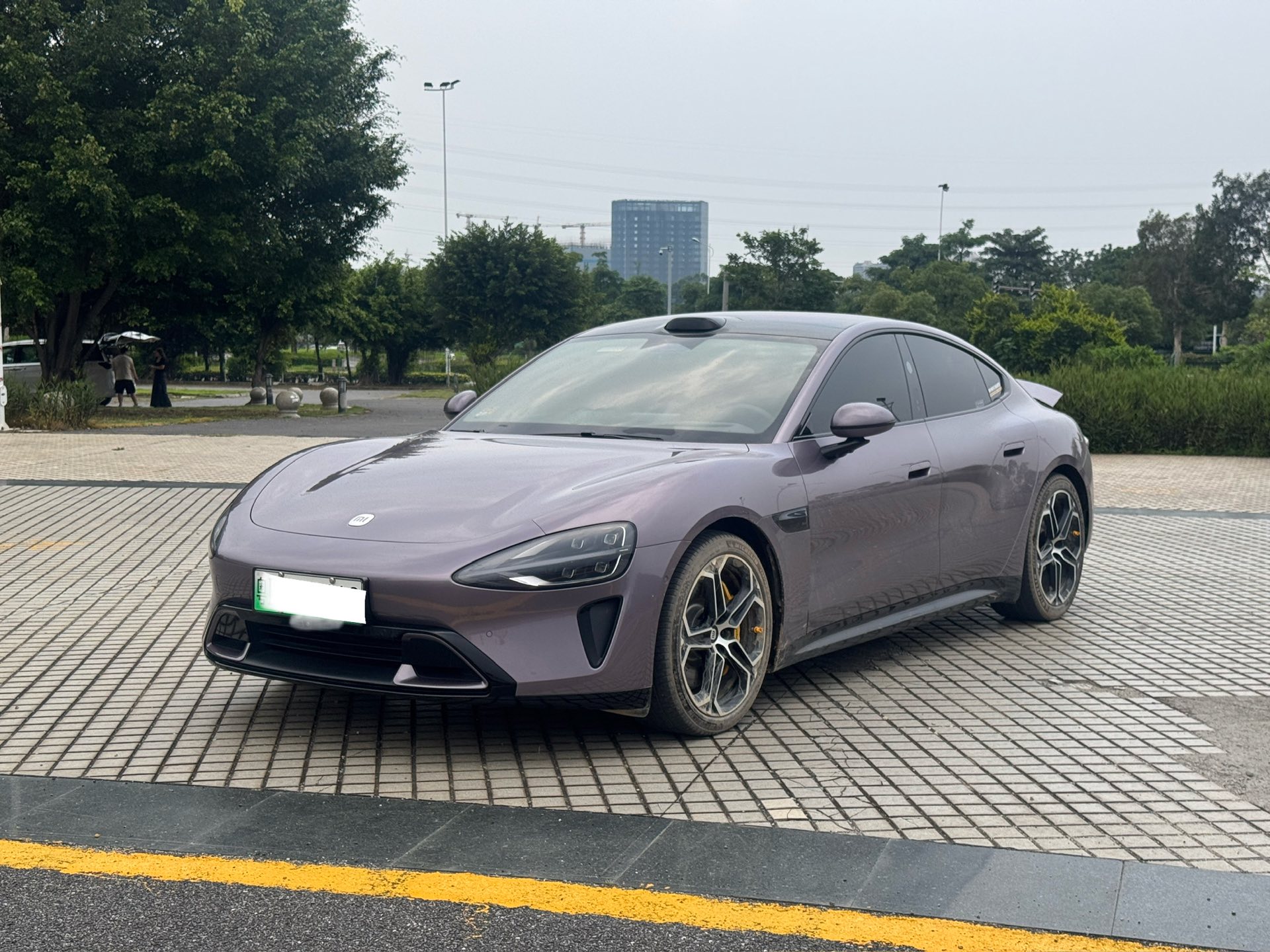 MI SU7 2024 car image 